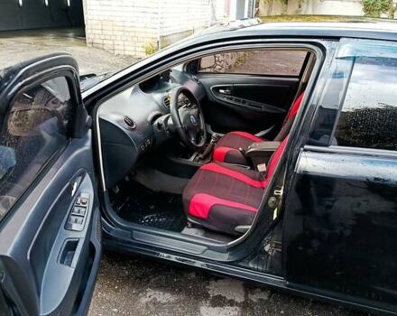 Черный Джили МК, объемом двигателя 1.5 л и пробегом 236 тыс. км за 2499 $, фото 4 на Automoto.ua