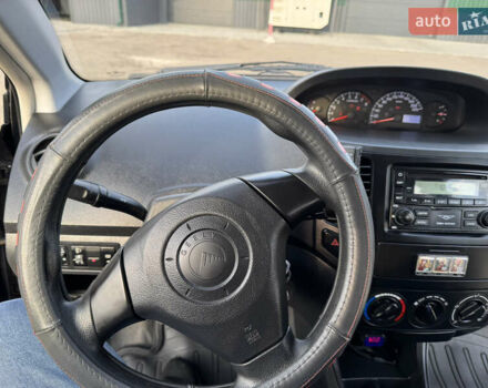 Черный Джили МК, объемом двигателя 1.5 л и пробегом 53 тыс. км за 3100 $, фото 4 на Automoto.ua