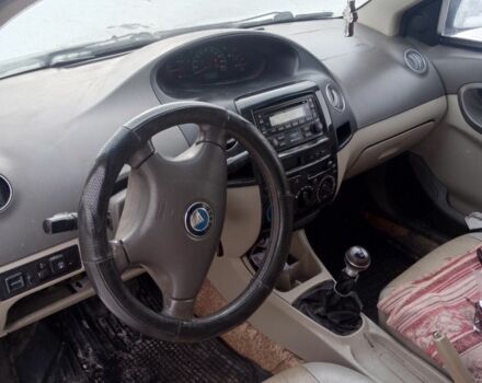 Черный Джили МК, объемом двигателя 1.6 л и пробегом 70 тыс. км за 1600 $, фото 1 на Automoto.ua