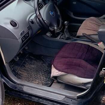 Черный Джили МК, объемом двигателя 1.59 л и пробегом 180 тыс. км за 2600 $, фото 1 на Automoto.ua