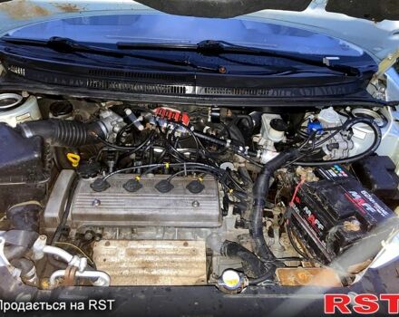 Серый Джили МК, объемом двигателя 1.5 л и пробегом 325 тыс. км за 1750 $, фото 4 на Automoto.ua