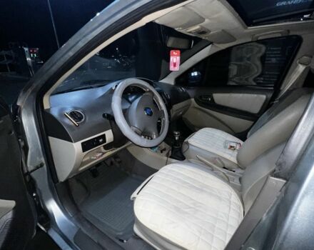 Серый Джили МК, объемом двигателя 1.6 л и пробегом 113 тыс. км за 1600 $, фото 5 на Automoto.ua