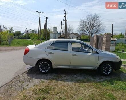 Серый Джили МК, объемом двигателя 1.59 л и пробегом 190 тыс. км за 1500 $, фото 1 на Automoto.ua