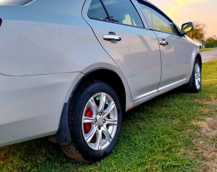 Серый Джили МК, объемом двигателя 1.6 л и пробегом 103 тыс. км за 2800 $, фото 8 на Automoto.ua