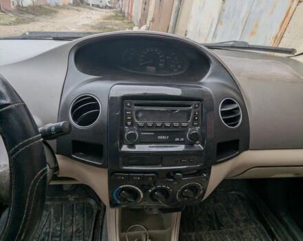 Серый Джили МК, объемом двигателя 1.6 л и пробегом 42 тыс. км за 700 $, фото 6 на Automoto.ua