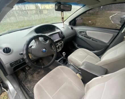 Серый Джили МК, объемом двигателя 1.6 л и пробегом 200 тыс. км за 1100 $, фото 6 на Automoto.ua