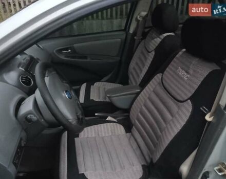 Сірий Джилі МК, об'ємом двигуна 1.6 л та пробігом 241 тис. км за 2050 $, фото 4 на Automoto.ua