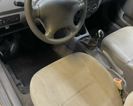 Серый Джили МК, объемом двигателя 1.5 л и пробегом 130 тыс. км за 1250 $, фото 11 на Automoto.ua