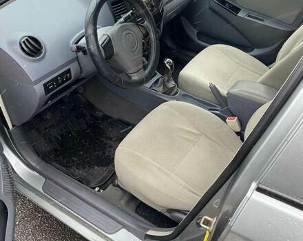 Серый Джили МК, объемом двигателя 1.5 л и пробегом 89 тыс. км за 3500 $, фото 6 на Automoto.ua