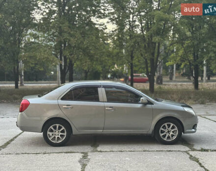 Сірий Джилі МК, об'ємом двигуна 1.5 л та пробігом 123 тис. км за 2700 $, фото 3 на Automoto.ua