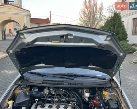 Серый Джили МК, объемом двигателя 1.5 л и пробегом 13 тыс. км за 4200 $, фото 10 на Automoto.ua