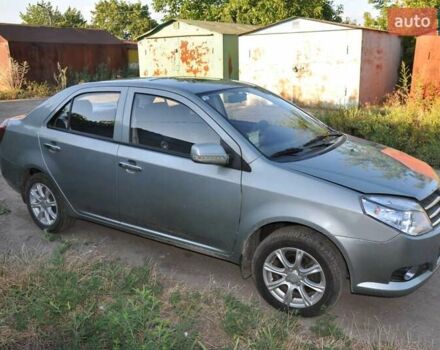 Джили МК 2012 в Южное на Automoto.ua Серый Джили МК, объемом двигателя 1.59 л и пробегом 13 тыс. км за 4500 $, фото 3 на Automoto.ua