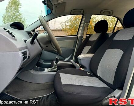 Серый Джили МК, объемом двигателя 1.5 л и пробегом 135 тыс. км за 2600 $, фото 8 на Automoto.ua