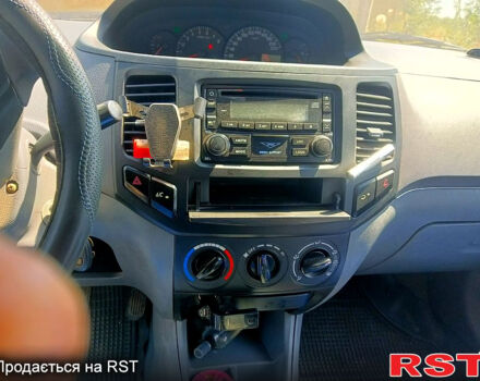 Серый Джили МК, объемом двигателя 1.6 л и пробегом 95 тыс. км за 3000 $, фото 4 на Automoto.ua