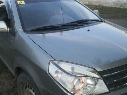 Джили МК 2008 в Терновке на Automoto.ua Серый Джили МК, объемом двигателя 0 л и пробегом 83 тыс. км за 3000 $, фото 1 на Automoto.ua