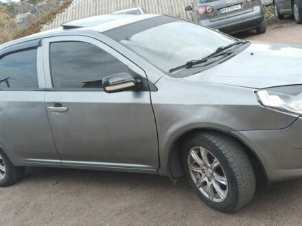 Джили МК 2008 в Новоукраинке на Automoto.ua Серый Джили МК, объемом двигателя 1.6 л и пробегом 145 тыс. км за 2000 $, фото 1 на Automoto.ua