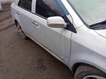 Серый Джили МК, объемом двигателя 1.6 л и пробегом 250 тыс. км за 1000 $, фото 1 на Automoto.ua