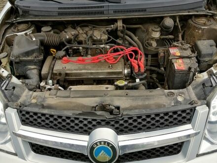 Джили МК 2008 в Красилове на Automoto.ua Серый Джили МК, объемом двигателя 1.6 л и пробегом 139 тыс. км за 1900 $, фото 1 на Automoto.ua