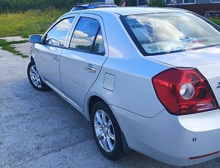 Джилі МК 2010 у Кам'янське (Дніпродзержинськ) на Automoto.ua Сірий Джилі МК, об'ємом двигуна 1.6 л та пробігом 54 тис. км за 3999 $, фото 1 на Automoto.ua