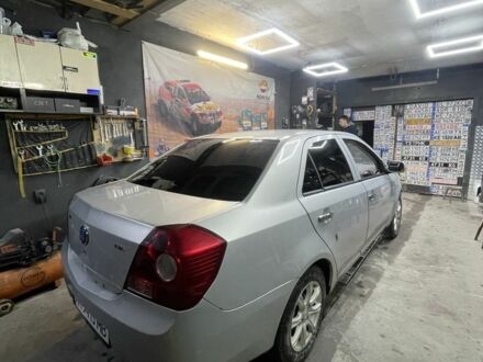 Серый Джили МК, объемом двигателя 1.5 л и пробегом 130 тыс. км за 1250 $, фото 1 на Automoto.ua