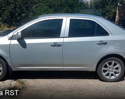 Сірий Джилі МК, об'ємом двигуна 1.5 л та пробігом 68 тис. км за 3500 $, фото 1 на Automoto.ua
