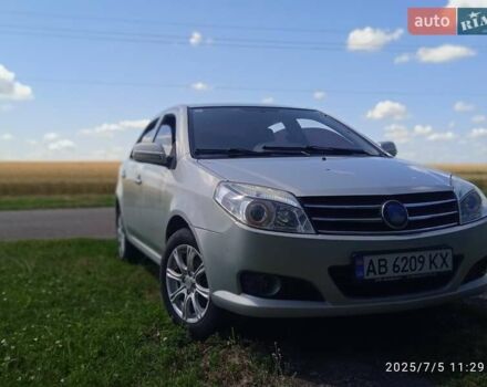 Сірий Джилі МК, об'ємом двигуна 1.5 л та пробігом 113 тис. км за 2400 $, фото 1 на Automoto.ua
