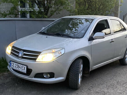 Джили МК 2013 в Черновцах на Automoto.ua Серый Джили МК, объемом двигателя 1.59 л и пробегом 48 тыс. км за 2600 $, фото 1 на Automoto.ua