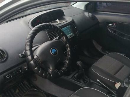 Серый Джили МК, объемом двигателя 1.5 л и пробегом 90 тыс. км за 3500 $, фото 1 на Automoto.ua