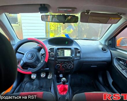 Джили МК 2013 в Киеве на Automoto.ua Оранжевый Джили МК, объемом двигателя 1.5 л и пробегом 145 тыс. км за 2870 $, фото 2 на Automoto.ua