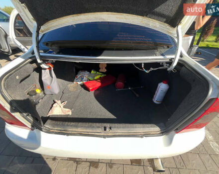 Белый Джили МР, объемом двигателя 1.5 л и пробегом 240 тыс. км за 1200 $, фото 10 на Automoto.ua