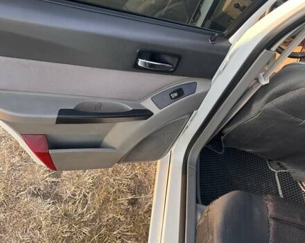 Белый Джили МР, объемом двигателя 1.5 л и пробегом 145 тыс. км за 2100 $, фото 4 на Automoto.ua