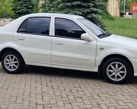 Белый Джили МР, объемом двигателя 1.5 л и пробегом 35 тыс. км за 2800 $, фото 4 на Automoto.ua