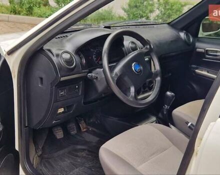 Белый Джили МР, объемом двигателя 1.5 л и пробегом 35 тыс. км за 2800 $, фото 17 на Automoto.ua