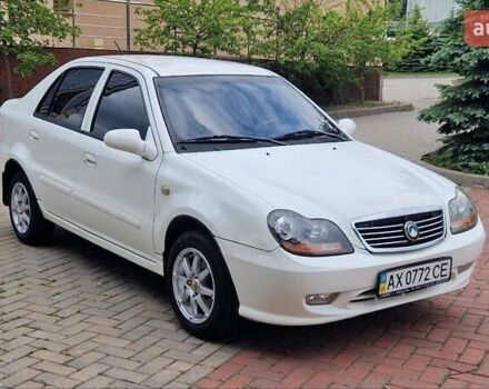 Белый Джили МР, объемом двигателя 1.5 л и пробегом 35 тыс. км за 2800 $, фото 1 на Automoto.ua