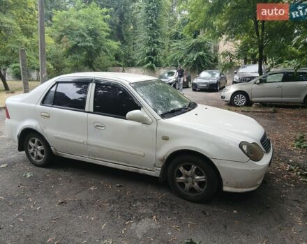 Білий Джилі МР, об'ємом двигуна 1.5 л та пробігом 141 тис. км за 1200 $, фото 1 на Automoto.ua