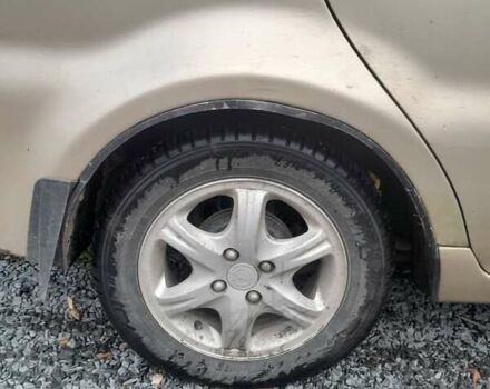 Бежевый Джили МР, объемом двигателя 1.5 л и пробегом 160 тыс. км за 2000 $, фото 3 на Automoto.ua