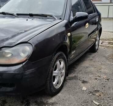 Черный Джили МР, объемом двигателя 1.5 л и пробегом 180 тыс. км за 1000 $, фото 1 на Automoto.ua