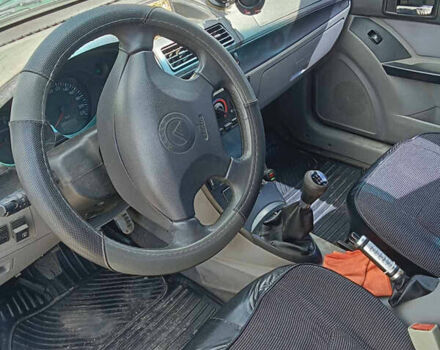 Черный Джили МР, объемом двигателя 1.5 л и пробегом 80 тыс. км за 3200 $, фото 5 на Automoto.ua