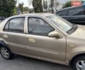Желтый Джили МР, объемом двигателя 1.5 л и пробегом 300 тыс. км за 1250 $, фото 2 на Automoto.ua