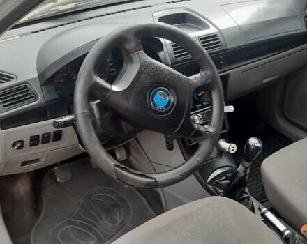 Желтый Джили МР, объемом двигателя 1.5 л и пробегом 248 тыс. км за 1999 $, фото 6 на Automoto.ua