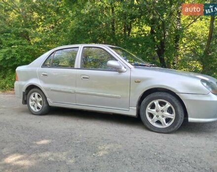 Серый Джили МР, объемом двигателя 1.5 л и пробегом 211 тыс. км за 1550 $, фото 3 на Automoto.ua
