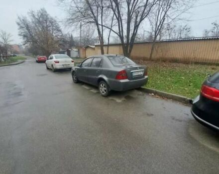 Серый Джили МР, объемом двигателя 1.5 л и пробегом 150 тыс. км за 1950 $, фото 3 на Automoto.ua