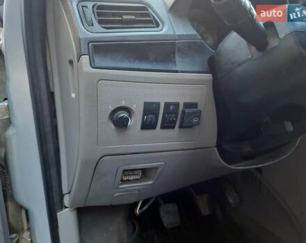 Серый Джили МР, объемом двигателя 1.5 л и пробегом 250 тыс. км за 900 $, фото 8 на Automoto.ua