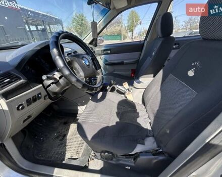 Серый Джили МР, объемом двигателя 1.5 л и пробегом 158 тыс. км за 1650 $, фото 6 на Automoto.ua