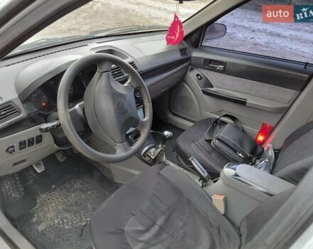 Сірий Джилі МР, об'ємом двигуна 1.5 л та пробігом 181 тис. км за 1350 $, фото 6 на Automoto.ua