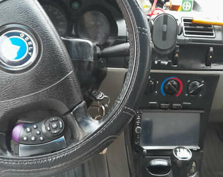 Синий Джили МР, объемом двигателя 1.5 л и пробегом 185 тыс. км за 2100 $, фото 5 на Automoto.ua