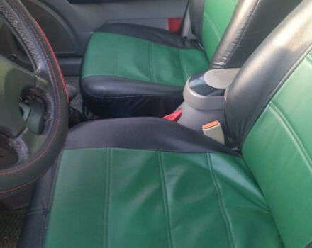 Зеленый Джили МР, объемом двигателя 1.5 л и пробегом 150 тыс. км за 2000 $, фото 11 на Automoto.ua