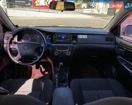 Сірий Джилі Мапл Ц82, об'ємом двигуна 1.8 л та пробігом 266 тис. км за 1800 $, фото 11 на Automoto.ua