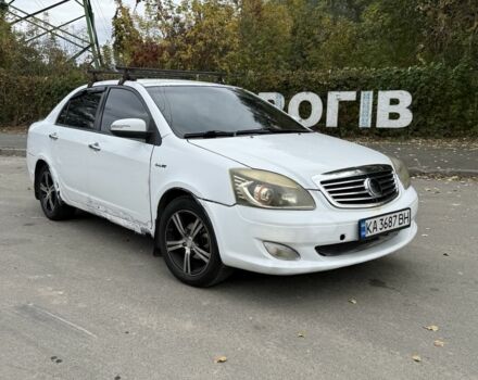Белый Джили Мапл, объемом двигателя 1.8 л и пробегом 267 тыс. км за 1550 $, фото 2 на Automoto.ua