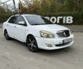 Белый Джили Мапл, объемом двигателя 1.8 л и пробегом 267 тыс. км за 1550 $, фото 2 на Automoto.ua